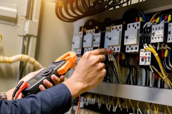 Electrician in Hendon