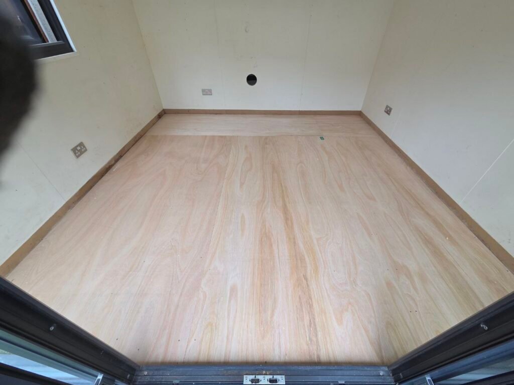 floor fitters london